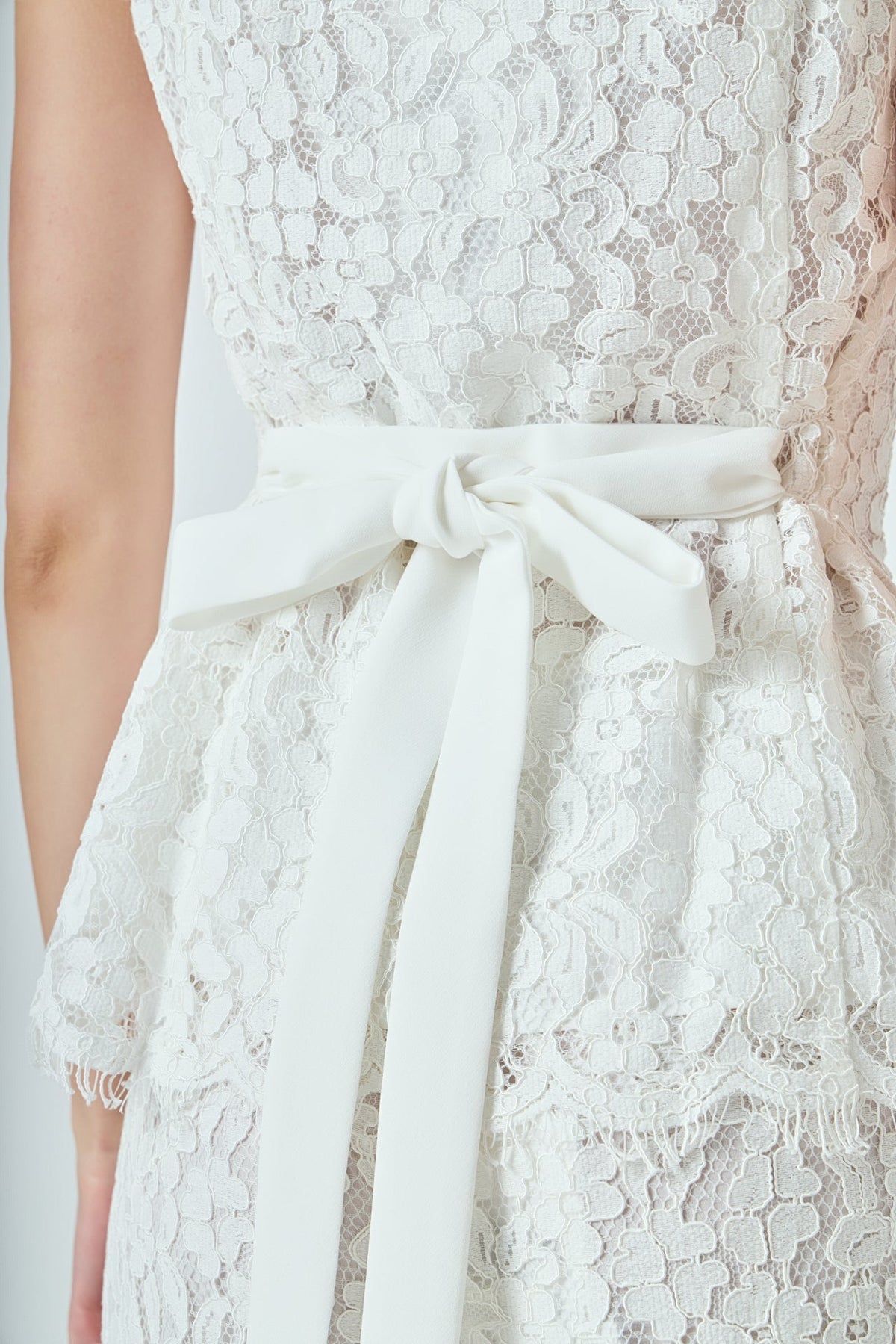 Lace belted pant set