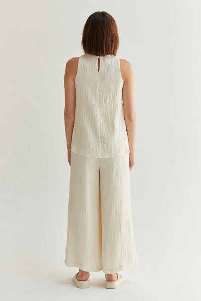 Criss cross pant set