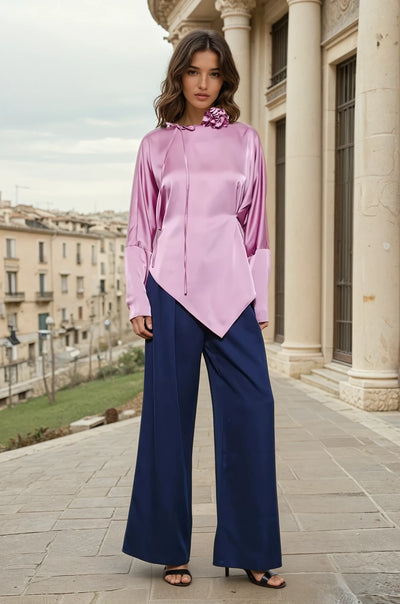 Rosé satin blouse with flower choker