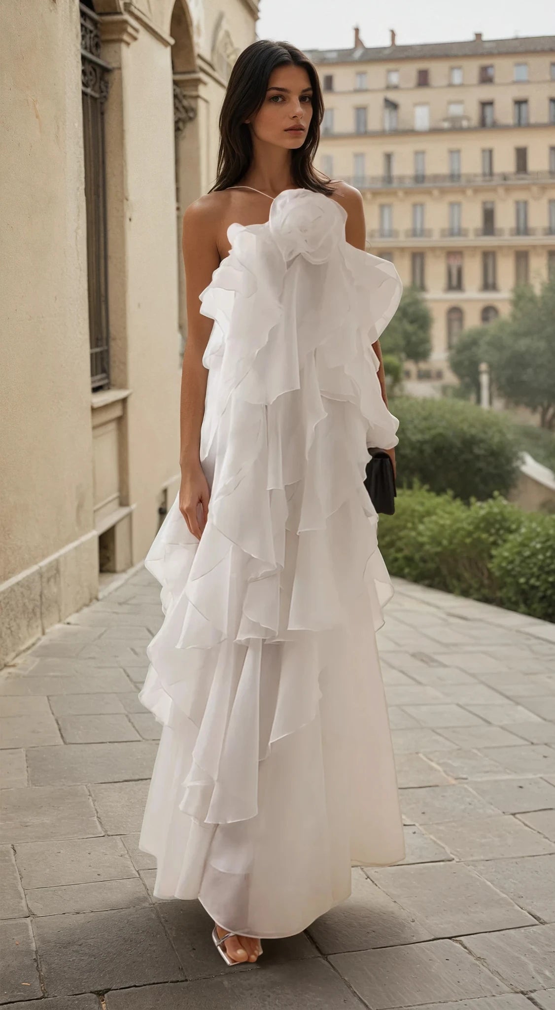 Darly ruffled maxi dress in white